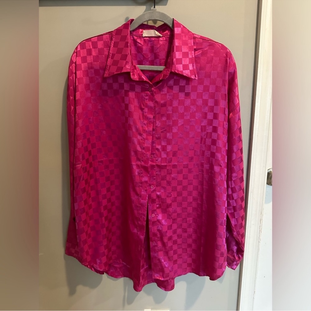Altar'd State Fuchsia Satin Checkered Blouse - Picture 2 of 7